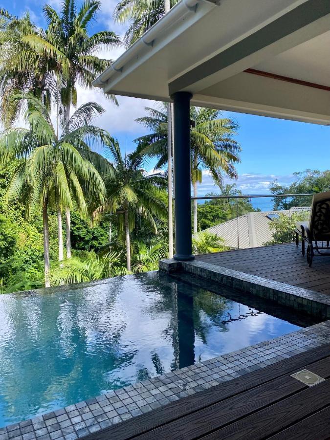Anse Soleil Beachcomber And Self Catering